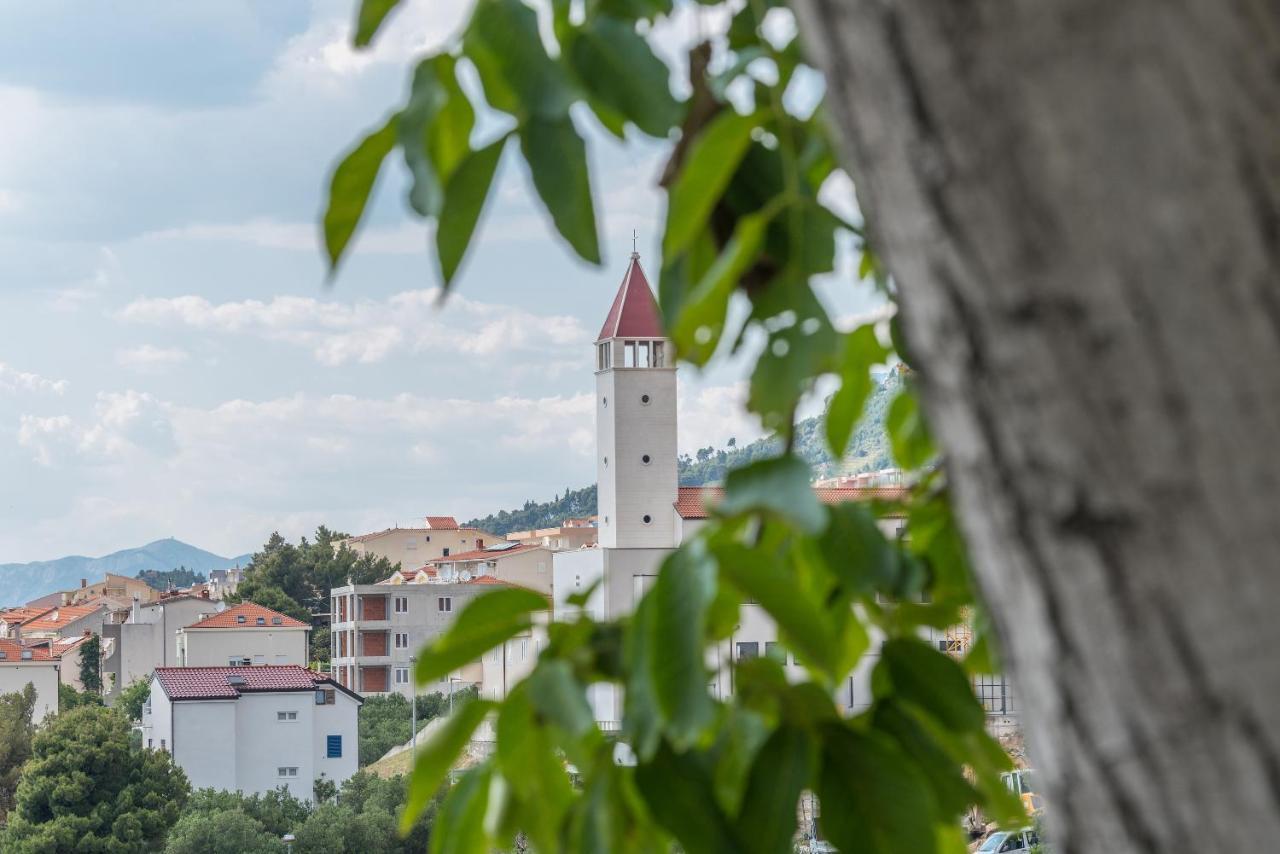 Apartment Strawberry Макарська Екстер'єр фото